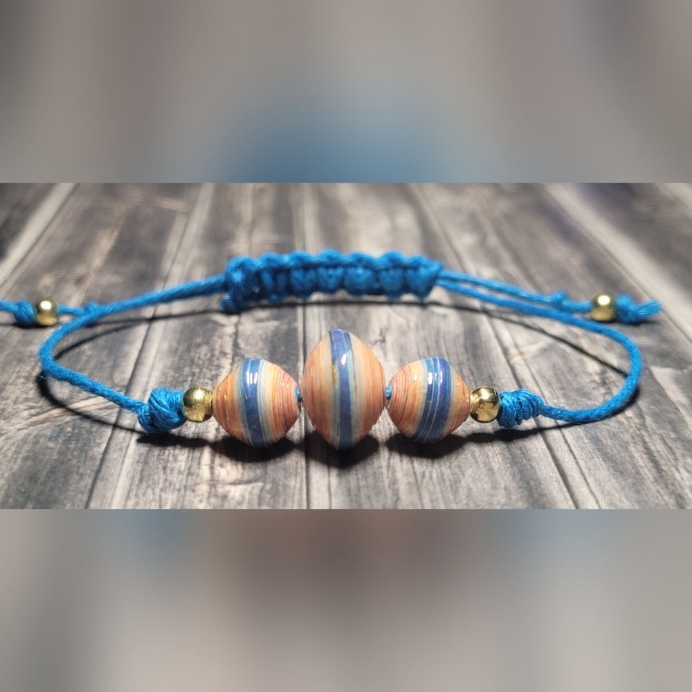 New Paper Bead Bracelet